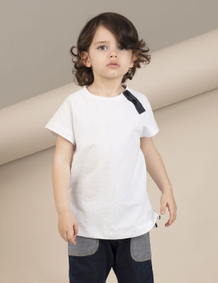 White reglan Boy T-shirt - 1